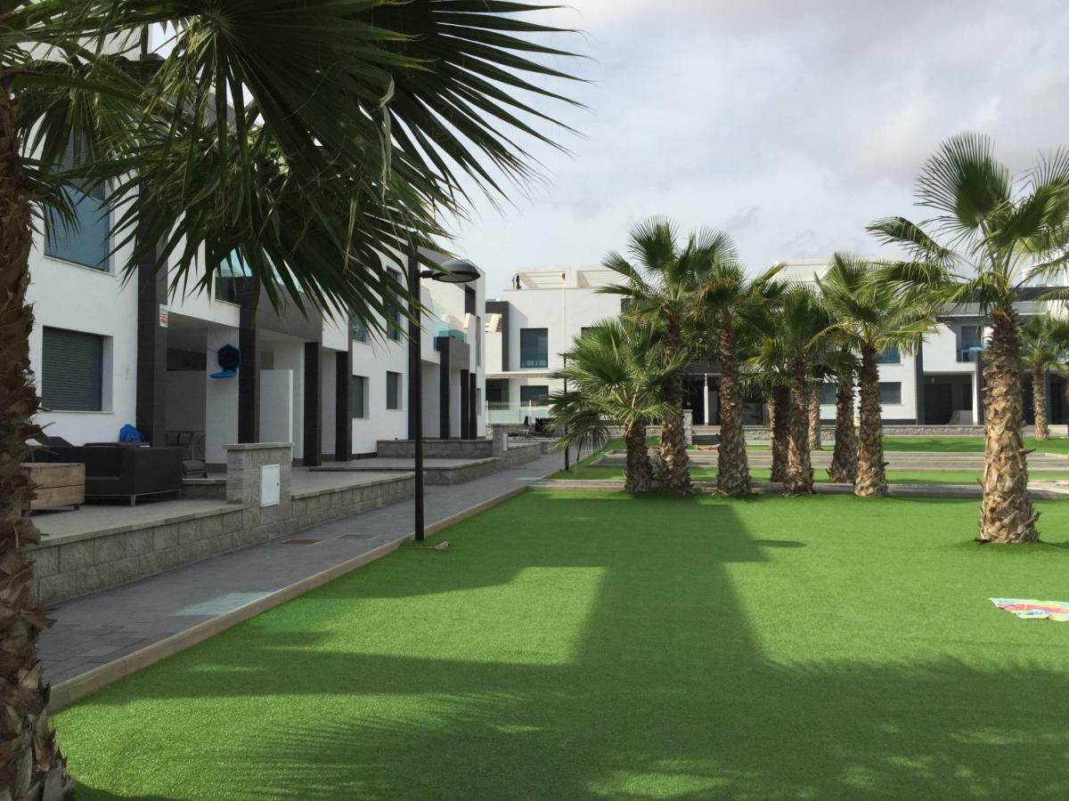 Apartment Oasisbeach La Zenia أوريويلا المظهر الخارجي الصورة