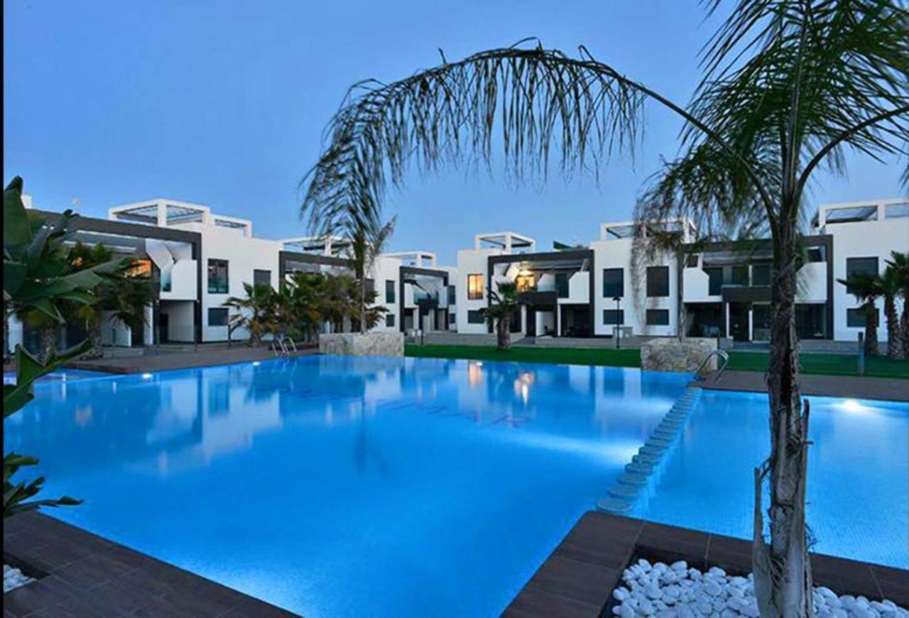 Apartment Oasisbeach La Zenia أوريويلا المظهر الخارجي الصورة