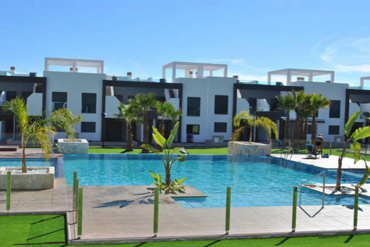 Apartment Oasisbeach La Zenia أوريويلا المظهر الخارجي الصورة
